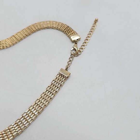 Gold Tone Floral Openwork Statement Necklace With Adjustable Chain - Picture 6 of 9